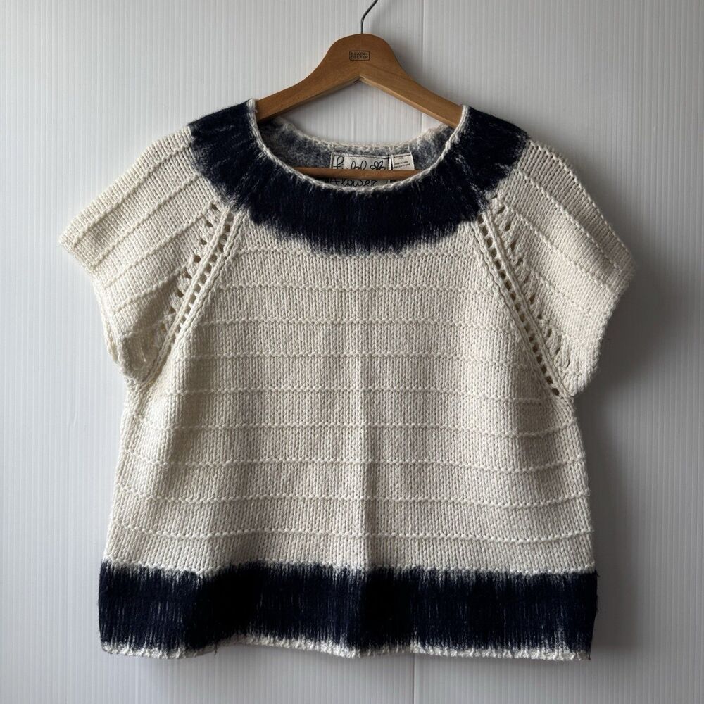 Anthropologie Field Flower Cream Navy Blue Short Sleeve Sweater XS Wool Alpaca